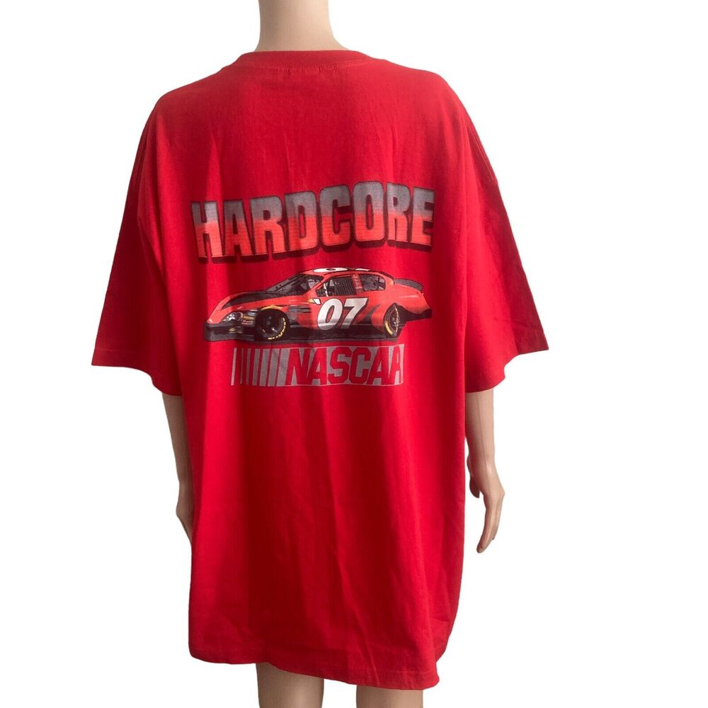 Nascar T-shirt Hardcore clint bowyer #07 Men 2XL Red Stretch Short Sleeve